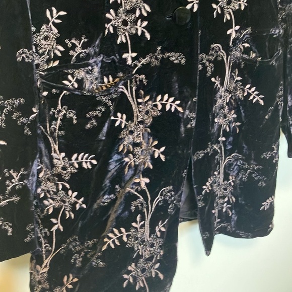 Dana Buchman Vintage Rayon Viscose Silk Blend Black Floral Embroidery Jacket - Picture 5 of 9